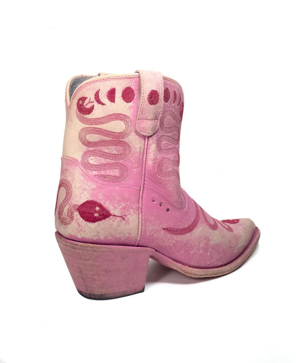 ブーツその他 SANTONI Woman Boots Pink WUYA58458TISNPYL P24 Santoni Exposed Stitch Ankle Boots | italist