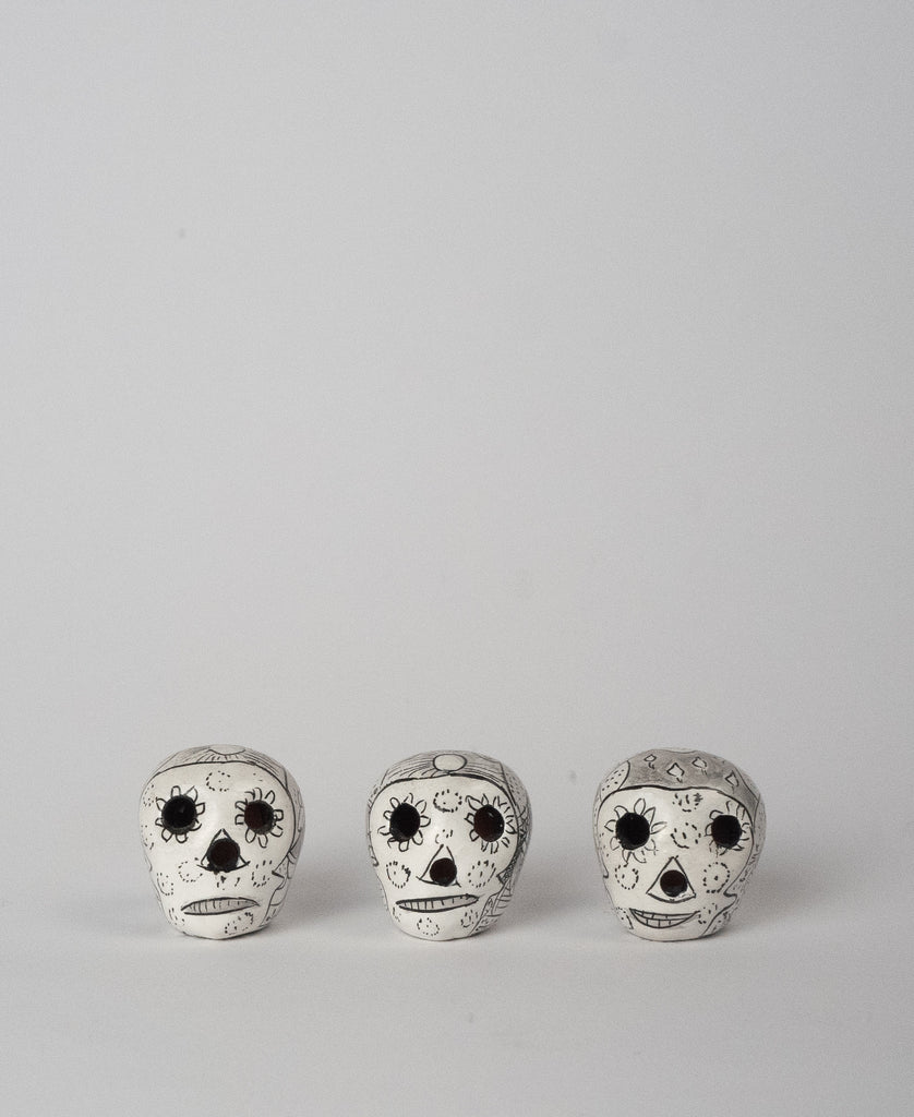 ceramic mini skulls