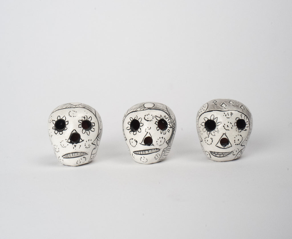 ceramic mini skulls