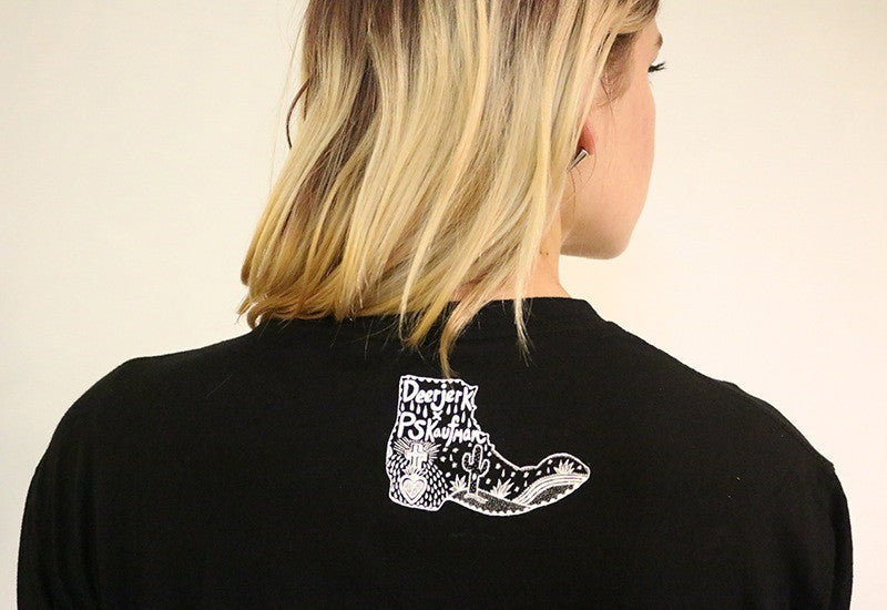 deerjerk black lady in mouth T-Shirt - pskaufmanfootwear