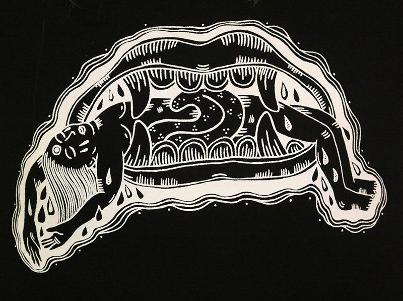 deerjerk black lady in mouth T-Shirt - pskaufmanfootwear