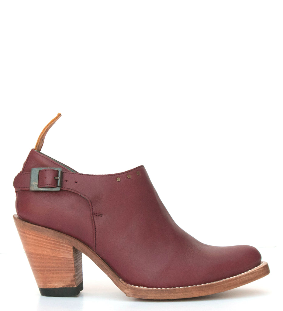 No.2059 ALLEY clog Blood Leather