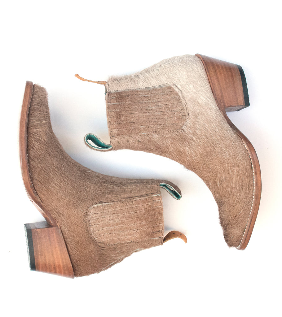 No.1001 FREEWAY chelsea boot Rare Fur sz 5.5w - pskaufmanfootwear