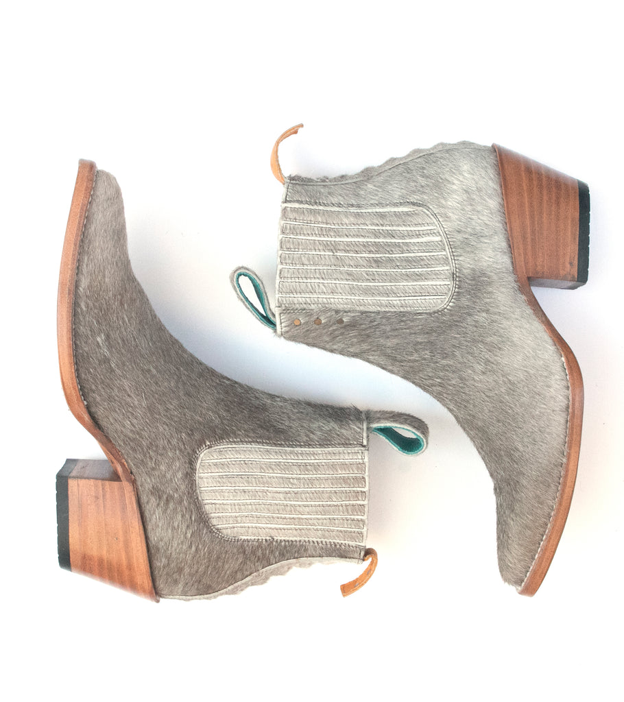 No.1001 FREEWAY chelsea boot Rare Fur sz 5.5w - pskaufmanfootwear